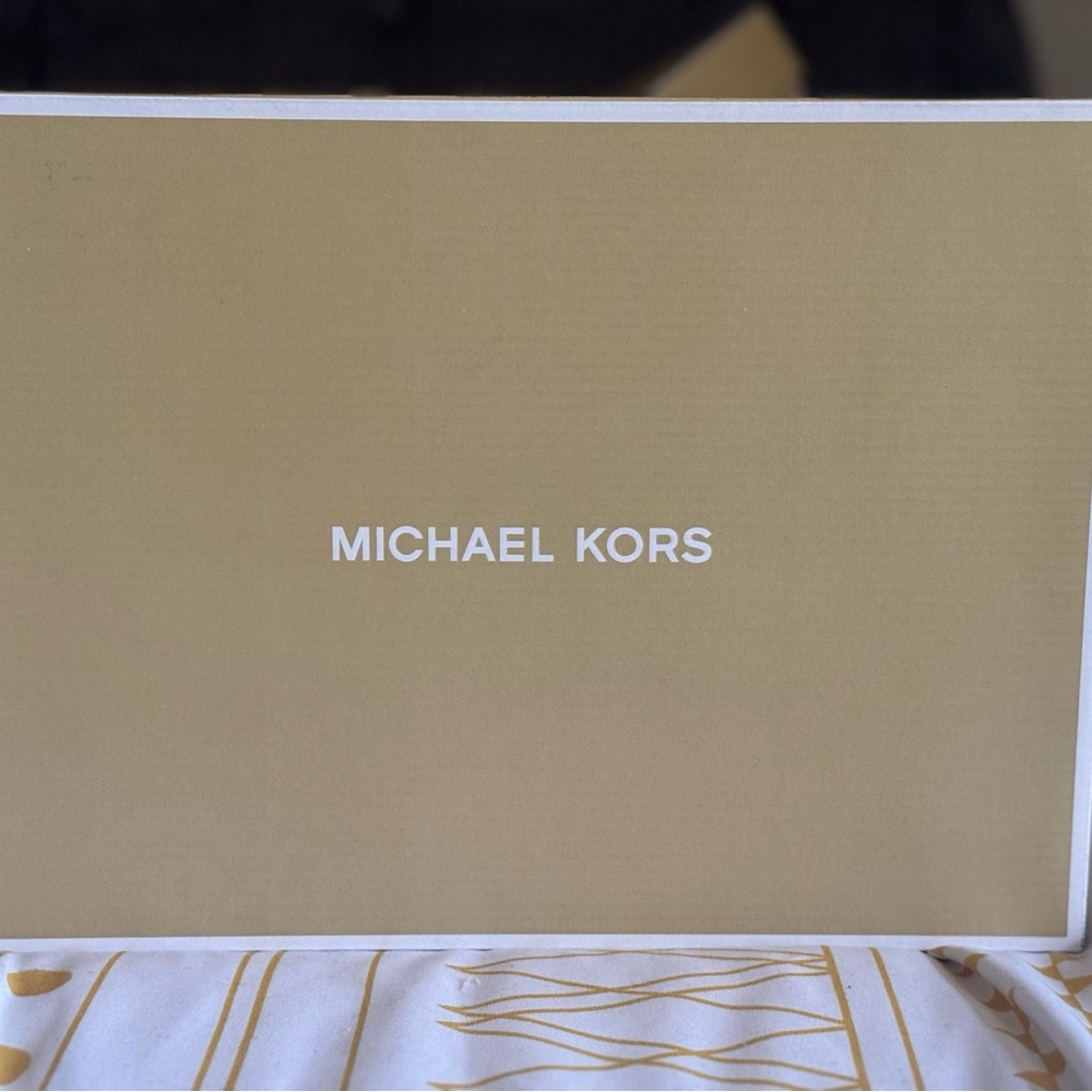 MICHAEL Michael Kors Pink Sneakers